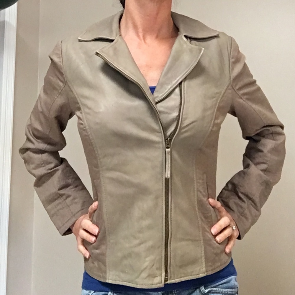 Women's Tailored Leather Jacket - Taupe